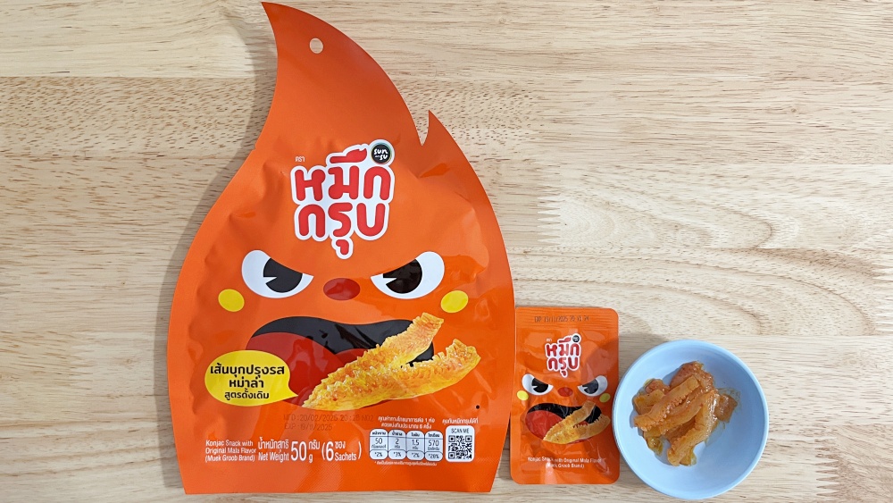 コンニャクスパイシースナック　Muek Groob