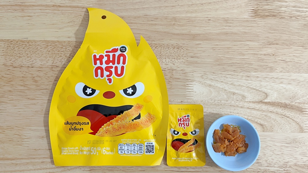 コンニャクスパイシースナック　Muek Groob