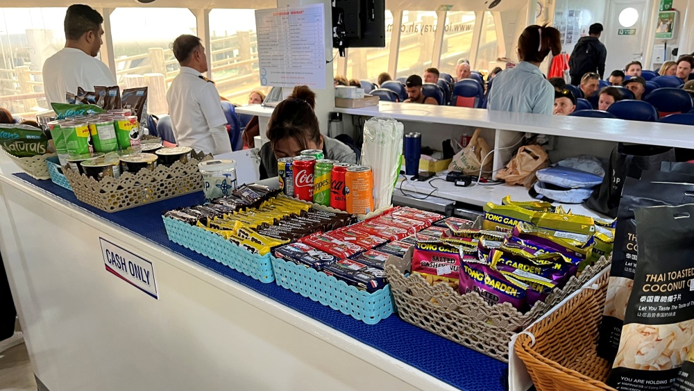 プーケットからタオ島　バス+フェリー