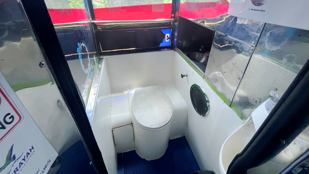 プーケットからタオ島　バス+フェリー