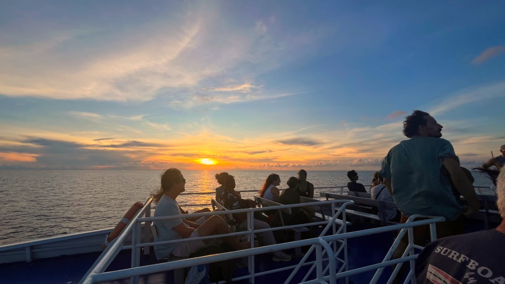 プーケットからタオ島　バス+フェリー