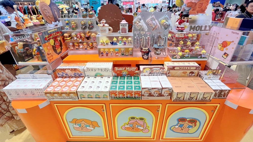 プーケットにポップマート