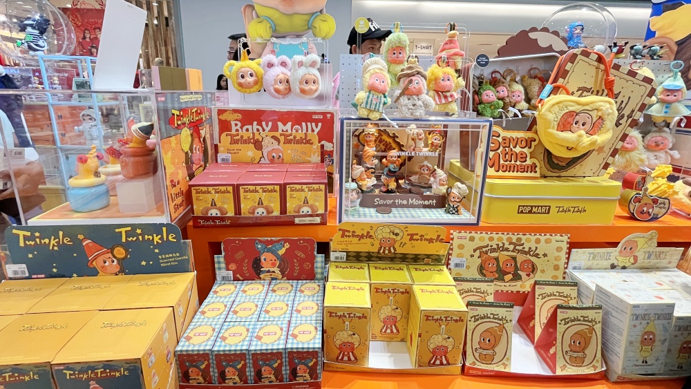 プーケットにポップマート