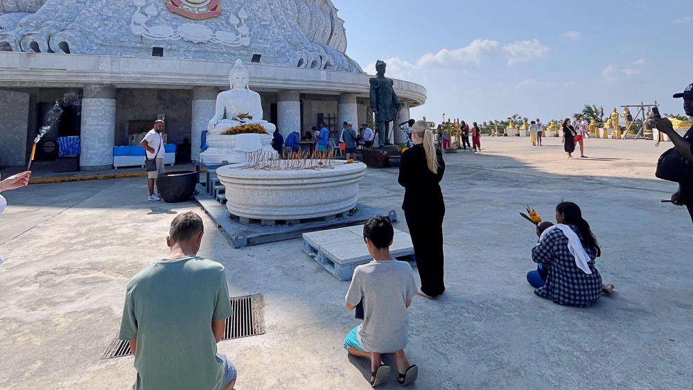 ビッグブッダ 再開